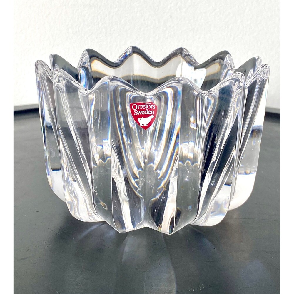Orrefors Sweden Fleur Pattern Crystal Bowl by Jan Johansson # 4517-12 Circa 1980